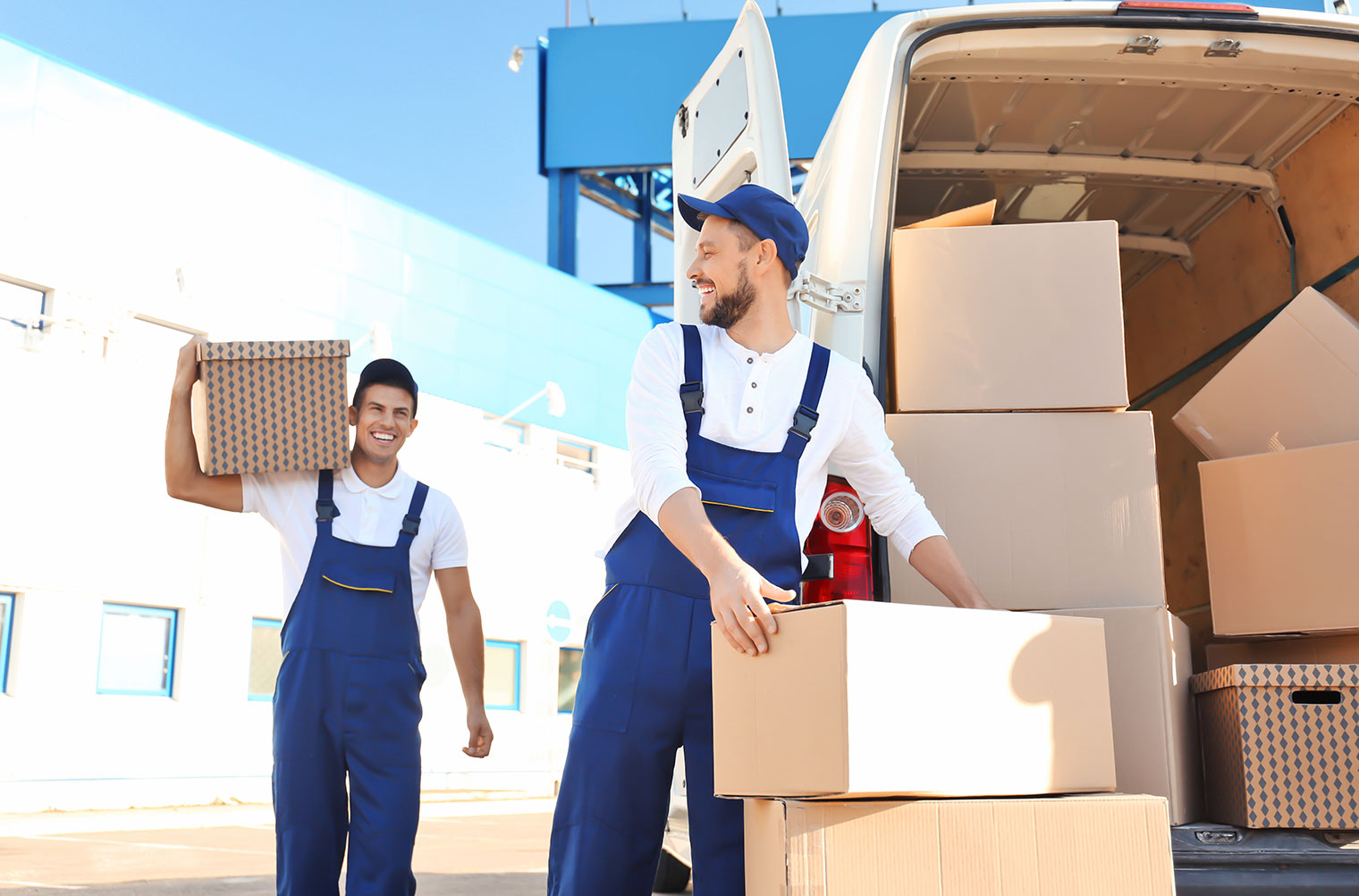 トランクルームに荷物を運ぶのがネック？簡単な荷物運びの方法も！