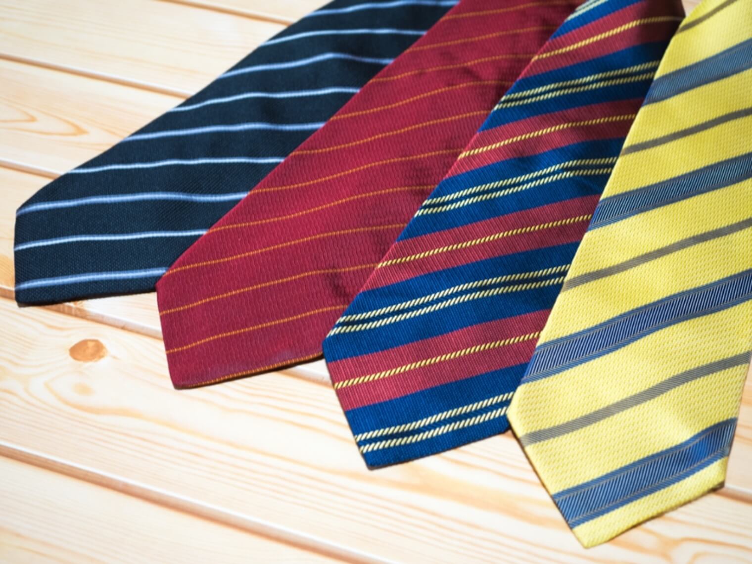 たくさん持ってるネクタイはどうやって保管するのがベスト？