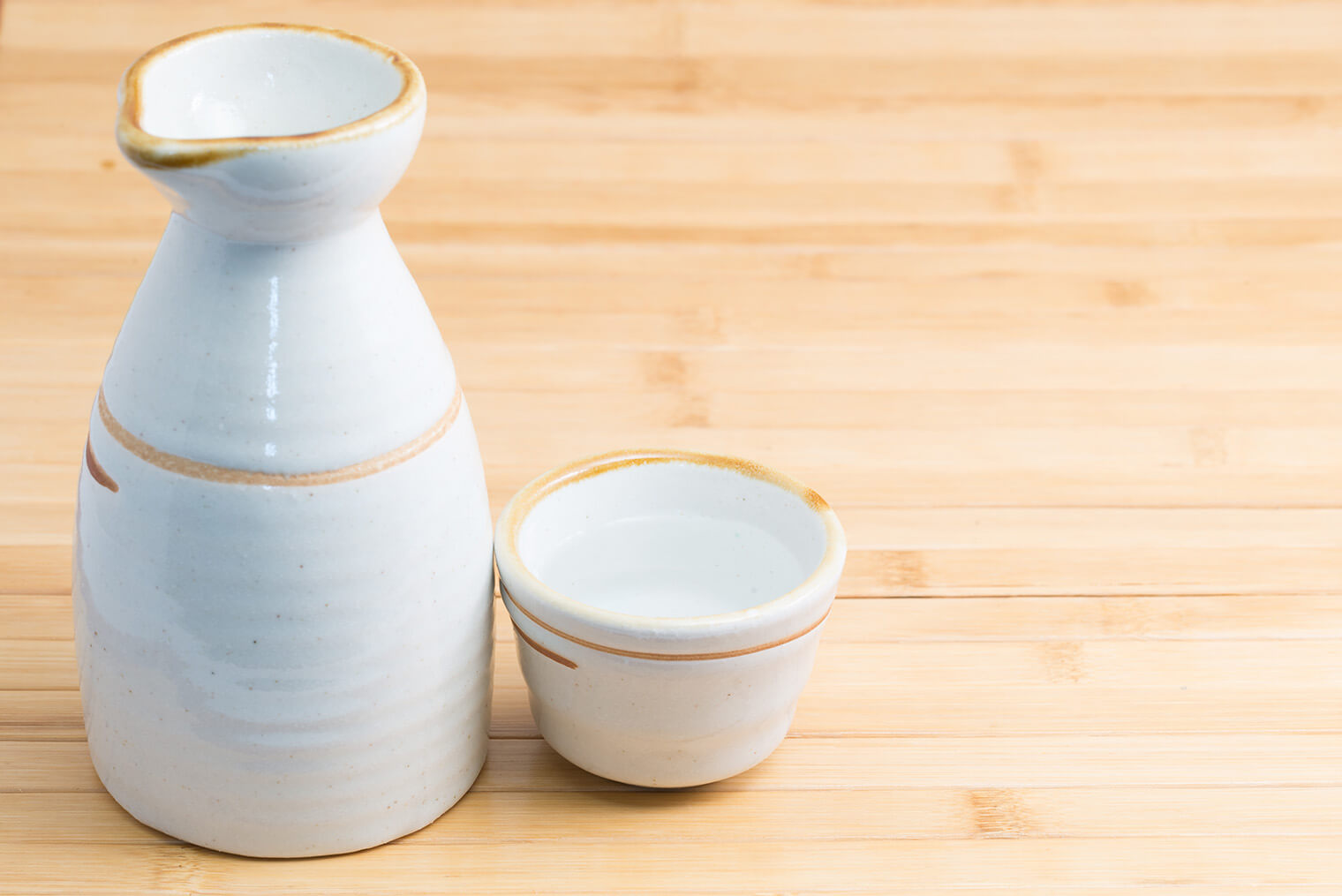 かさばりがちなとっくりはどこで保管するのがよい?